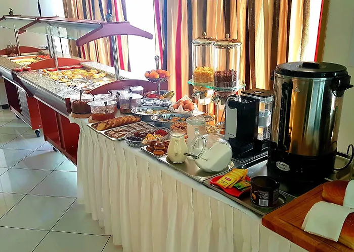 Отель Diamond 3*