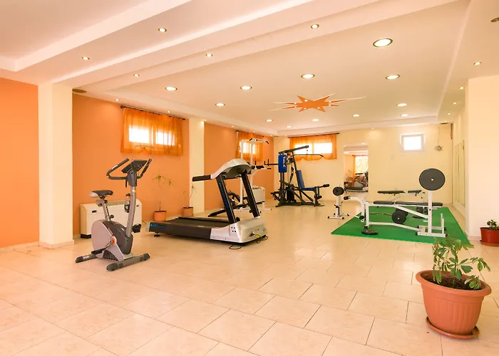 Отель Diamond Лименария