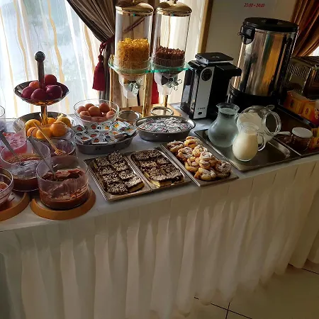 Diamond Hotel